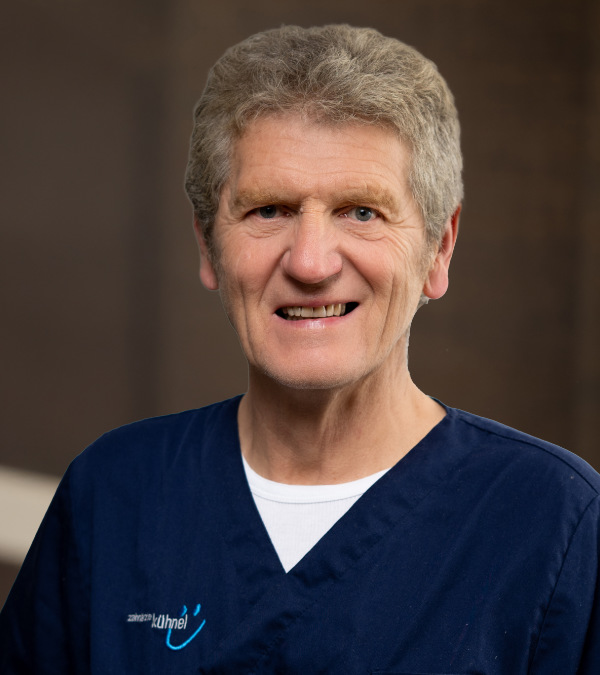 Dr. Herbert Kühnel